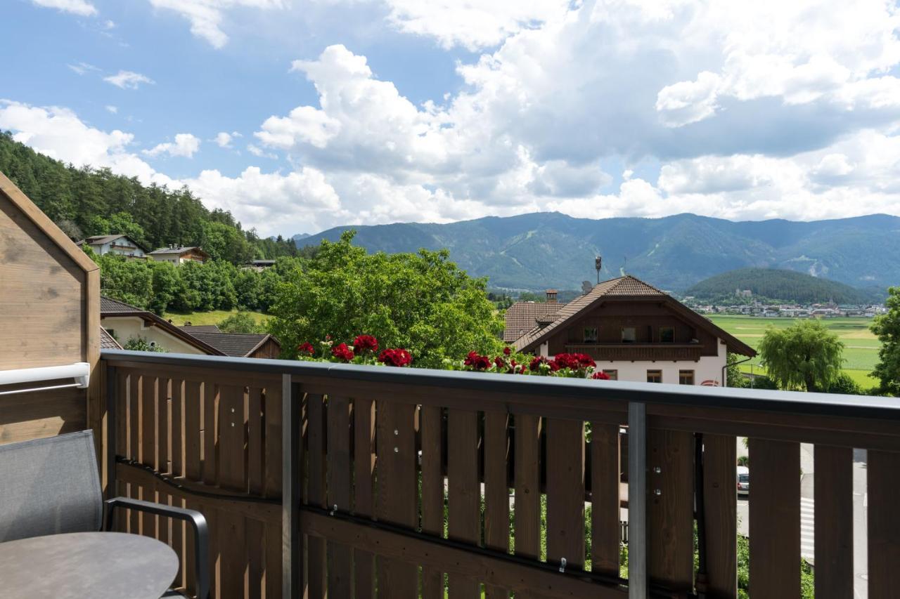 Adlhof Apartments บรูนิโก ภายนอก รูปภาพ