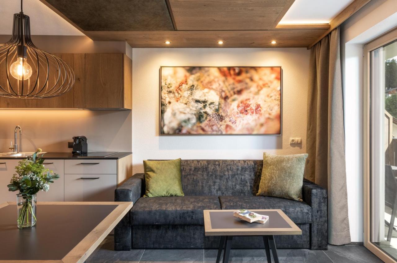 Adlhof Apartments บรูนิโก ภายนอก รูปภาพ
