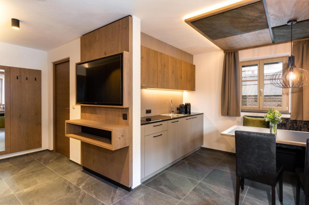 Adlhof Apartments บรูนิโก ภายนอก รูปภาพ